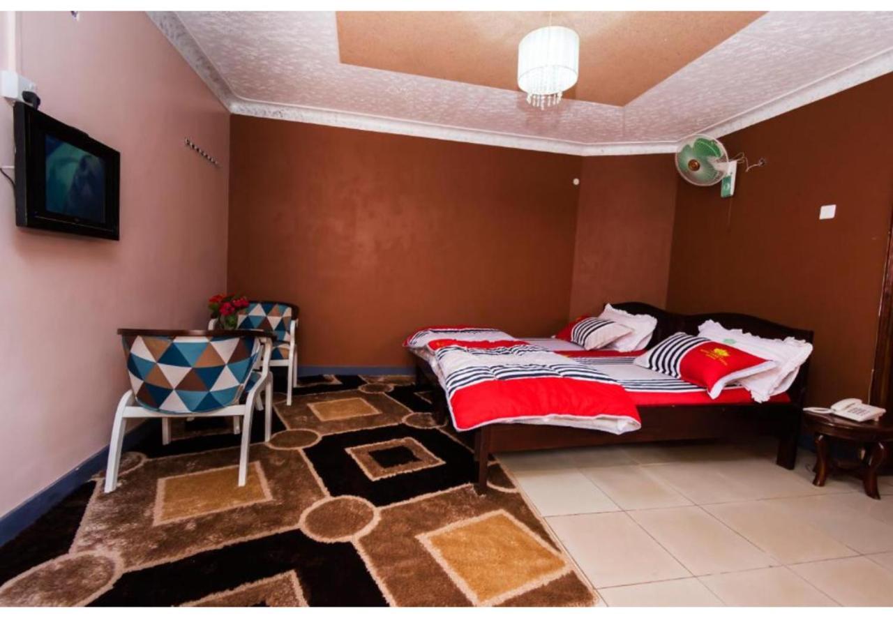 Royal Lake View Gardens Kampala Kültér fotó