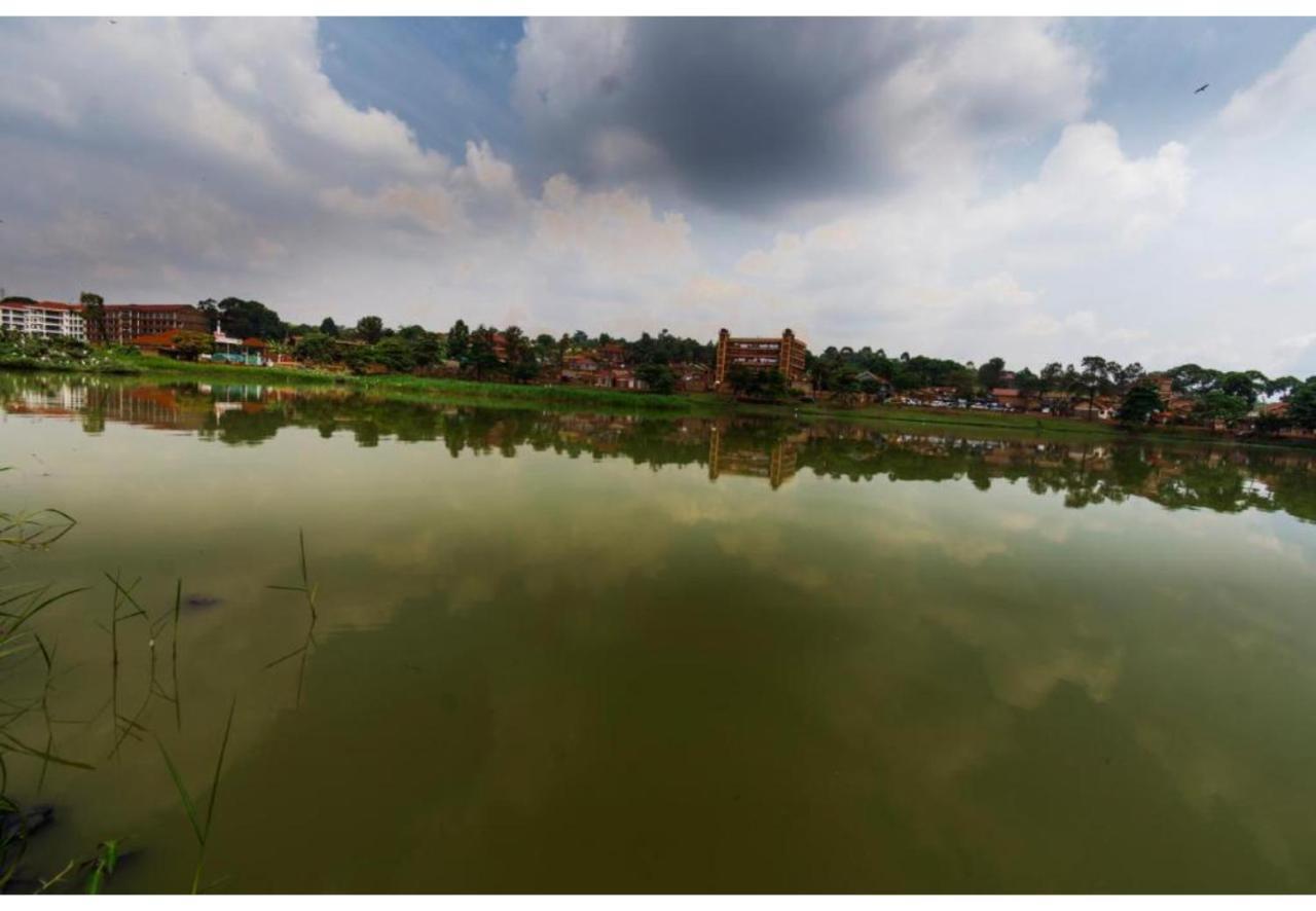 Royal Lake View Gardens Kampala Kültér fotó