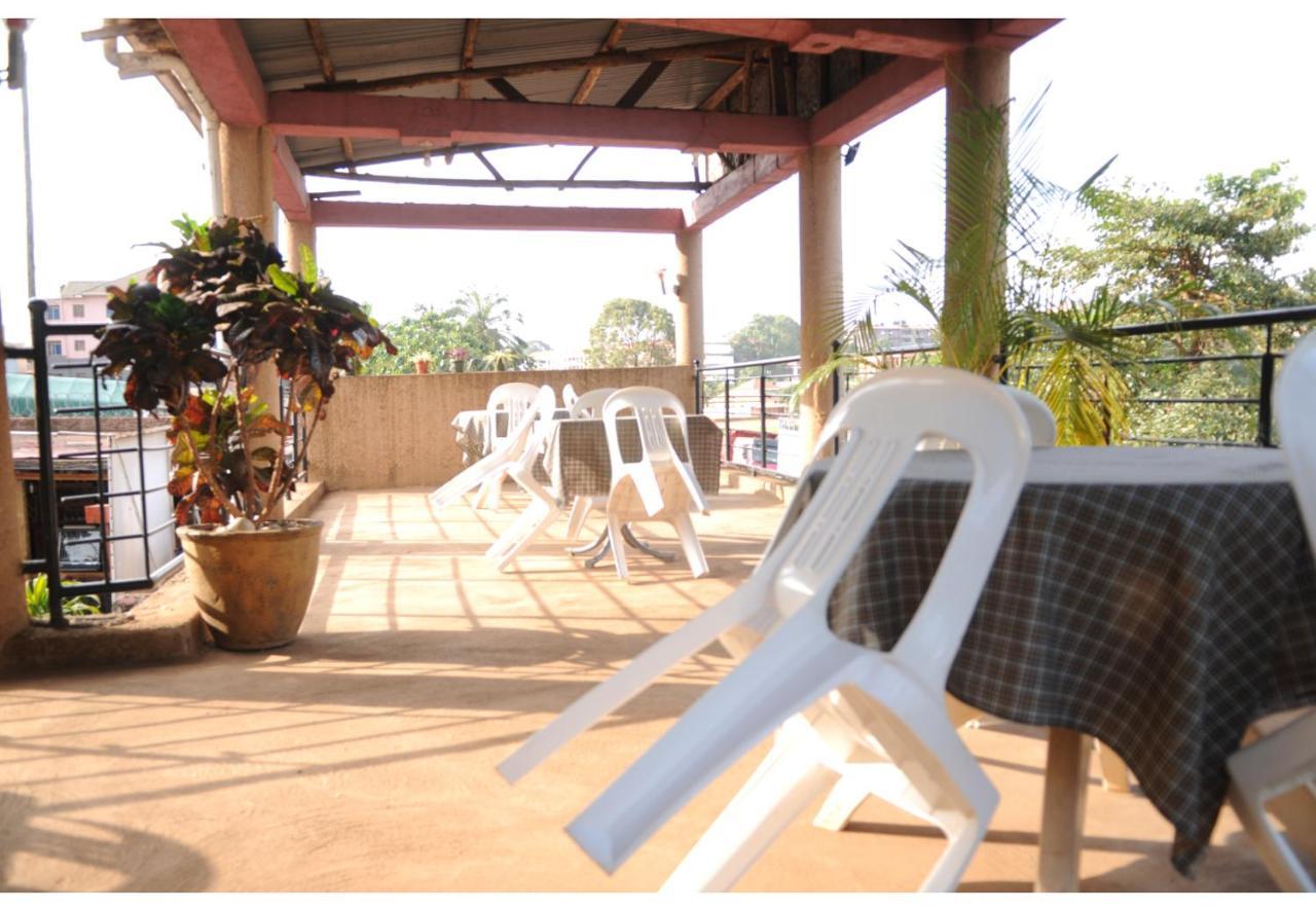 Royal Lake View Gardens Kampala Kültér fotó
