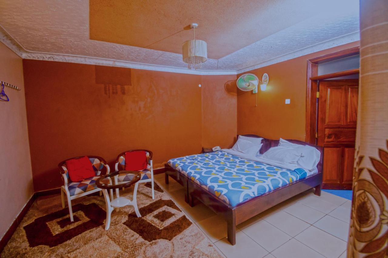 Royal Lake View Gardens Kampala Kültér fotó